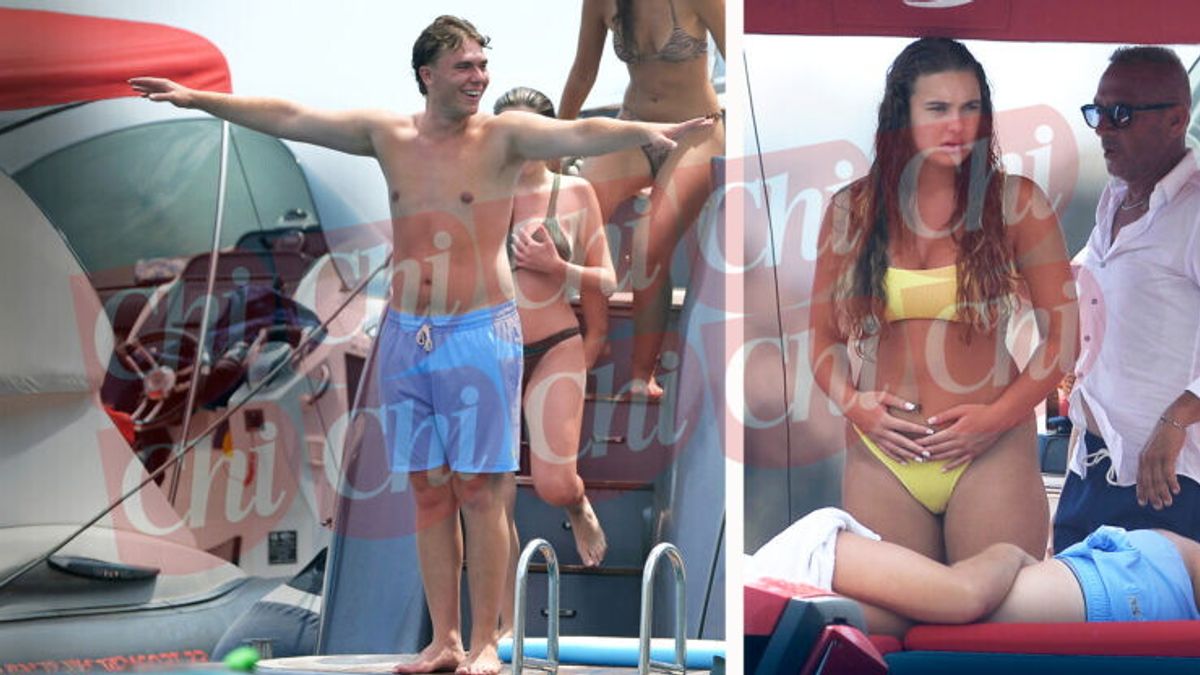 Chanel e Cristian Totti in barca a Ponza