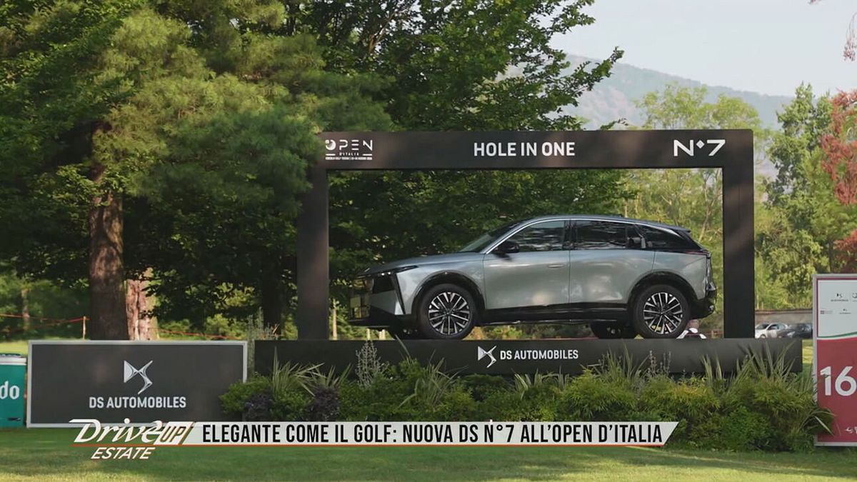 DS N°7 si presenta agli Open d'Italia di Golf, tanto spazio a bordo e comfort