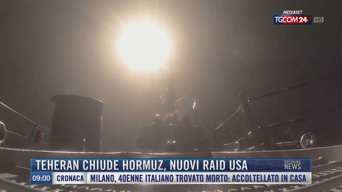 Breaking News delle 09.00 | Teheran chiude Hormuz, nuovi raid Usa