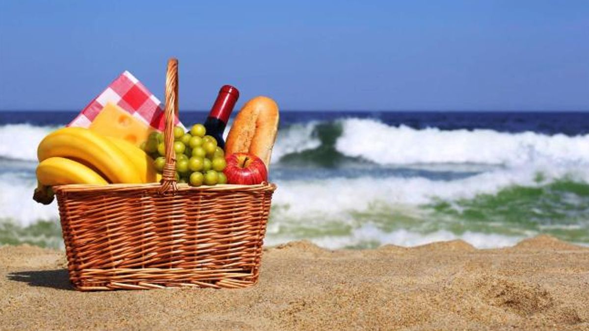 Menu da spiaggia: scopri tanti piatti e bevande da gustare per pranzo e merenda