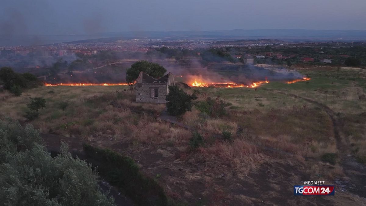 CATANIA INCENDIO DRONE SRV