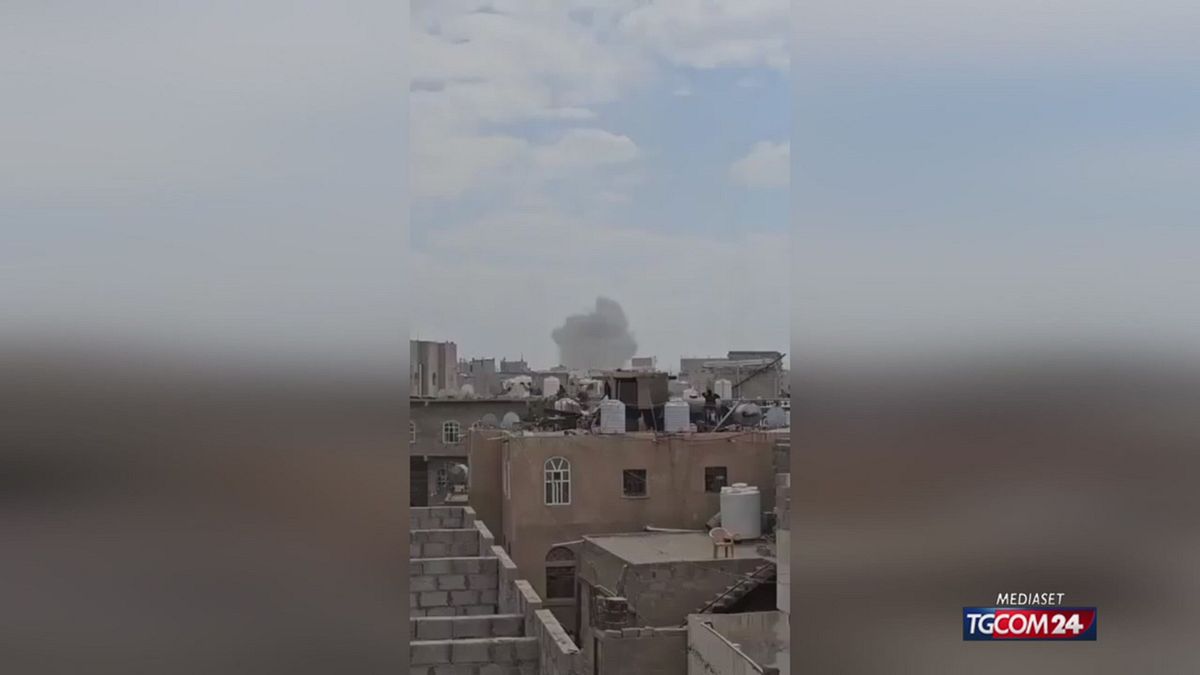 ATTACCO AEROPORTO IN YEMEN X SITO SRV
