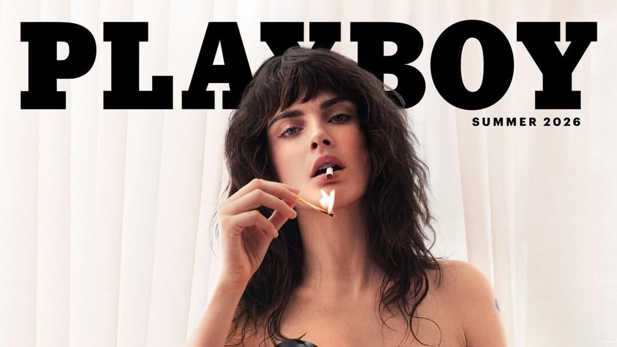  Cara Delevingne per Playboy (Photo Credit: Instagram @ zoeygrossman)