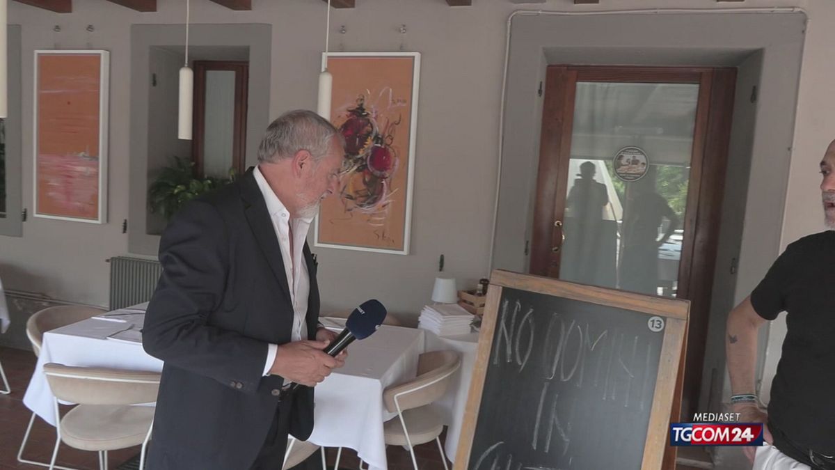 18.00 LA PIZZERIA "ELEGANTE" SRV