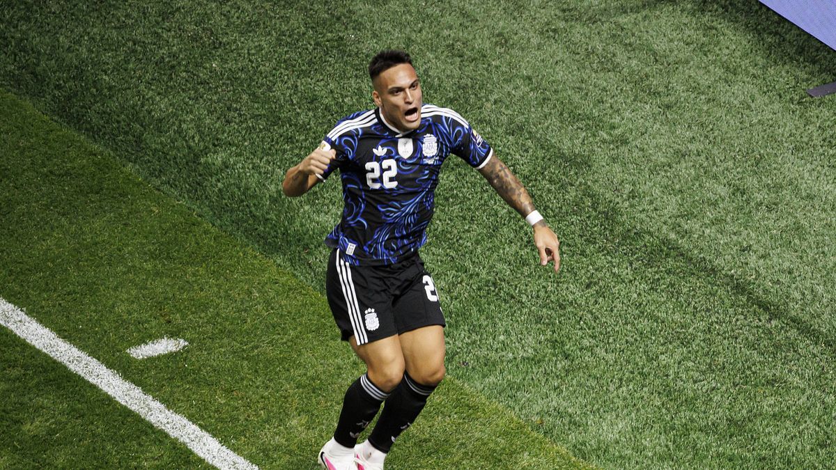 Il gol di Lautaro contro l'Inghilterra