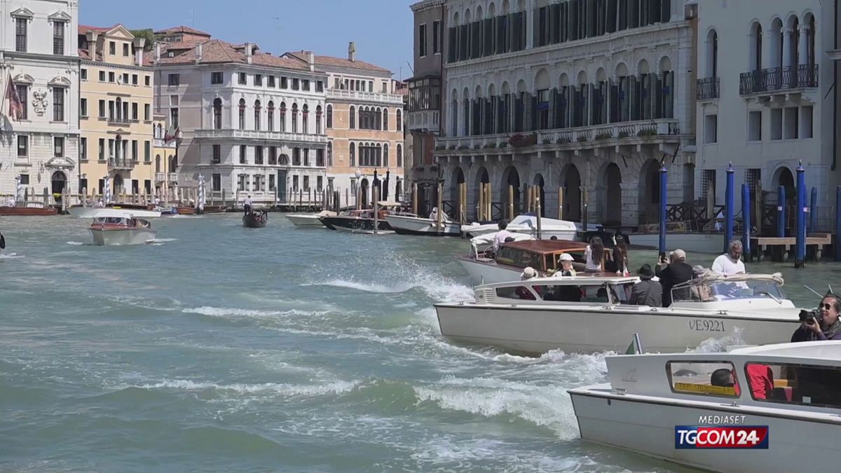 12.00 TURISMO, 40 MILIARDI IN DUE MESI SRV