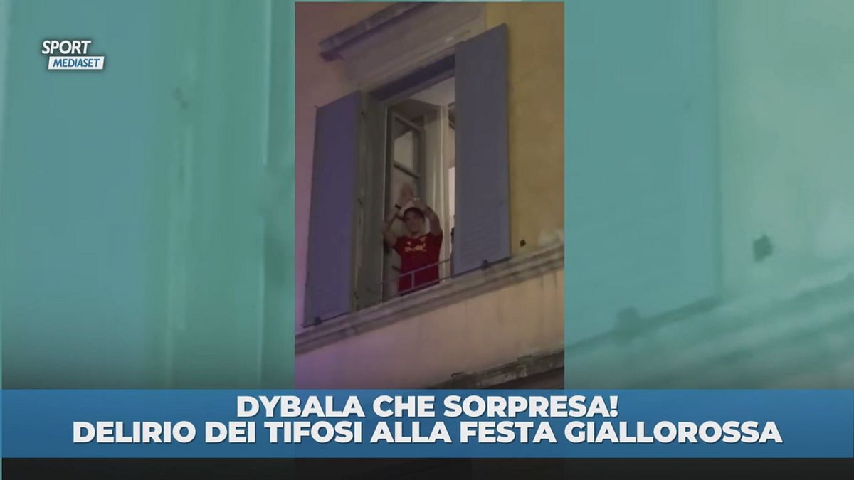 Dybala alla festa della Roma
