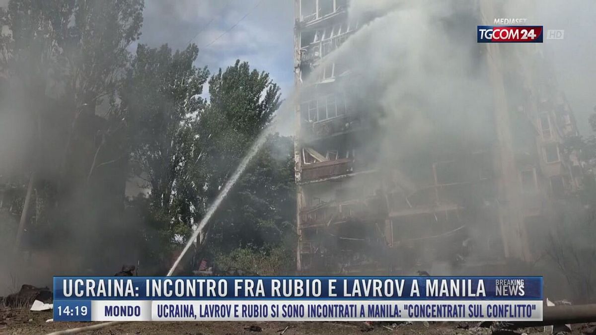Breaking News delle 14.00 | Ucraina, incontro tra Rubio e Lavrov a Manila