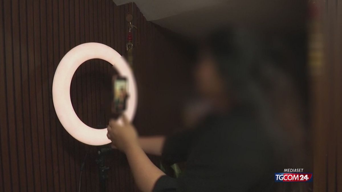 18.00 UE, TIK TOK NEL MIRINO: ADOLESCENTI IN PERICOLO SRV