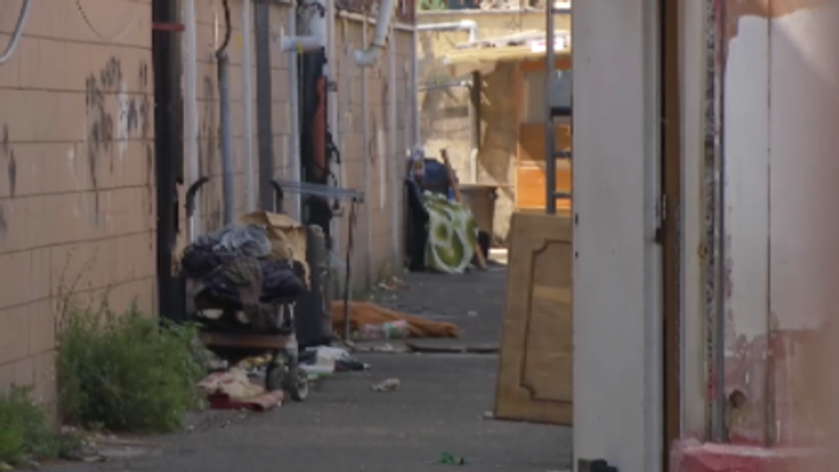 Roma, sgomberata area occupata: diversi arresti e maxi sequestro di droga