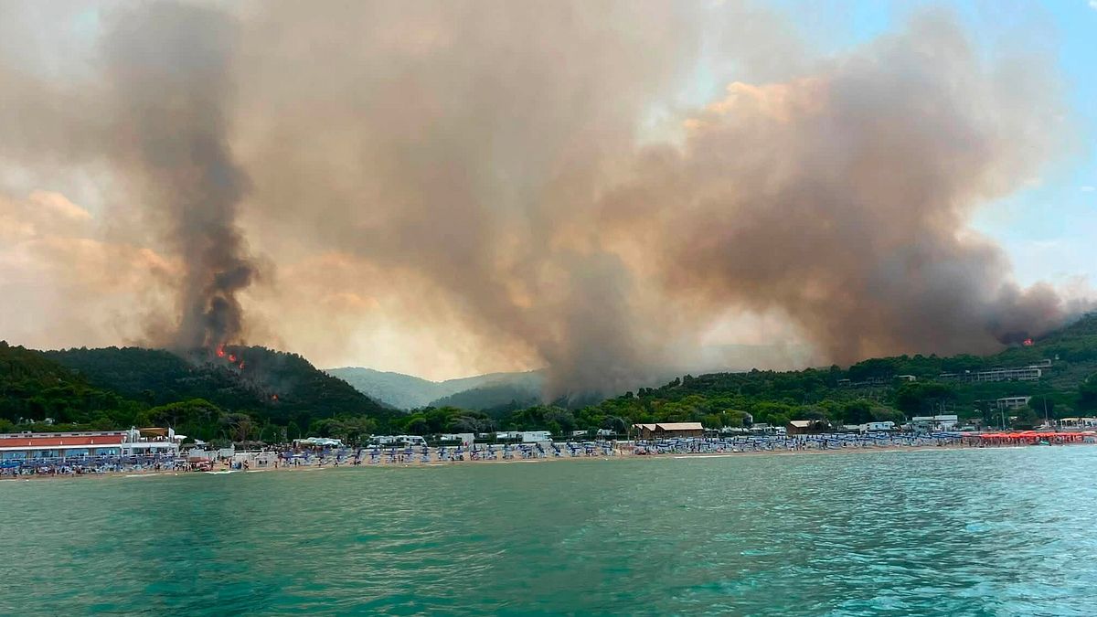 Fiamme sul Gargano