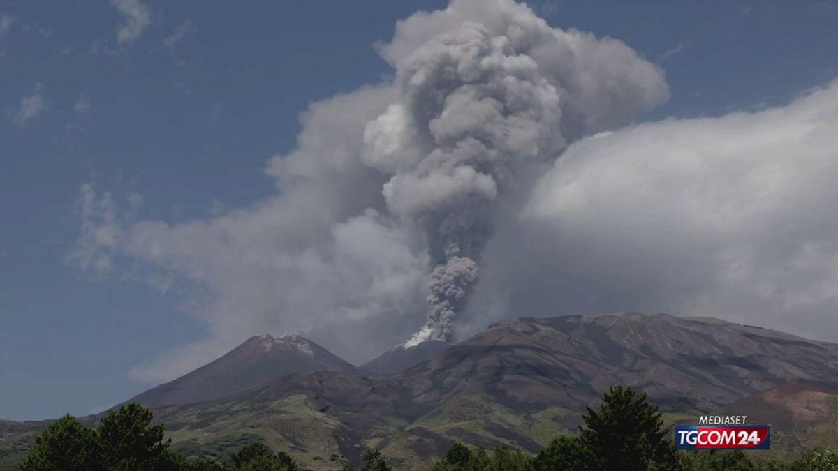 La nuova eruzione dell'Etna