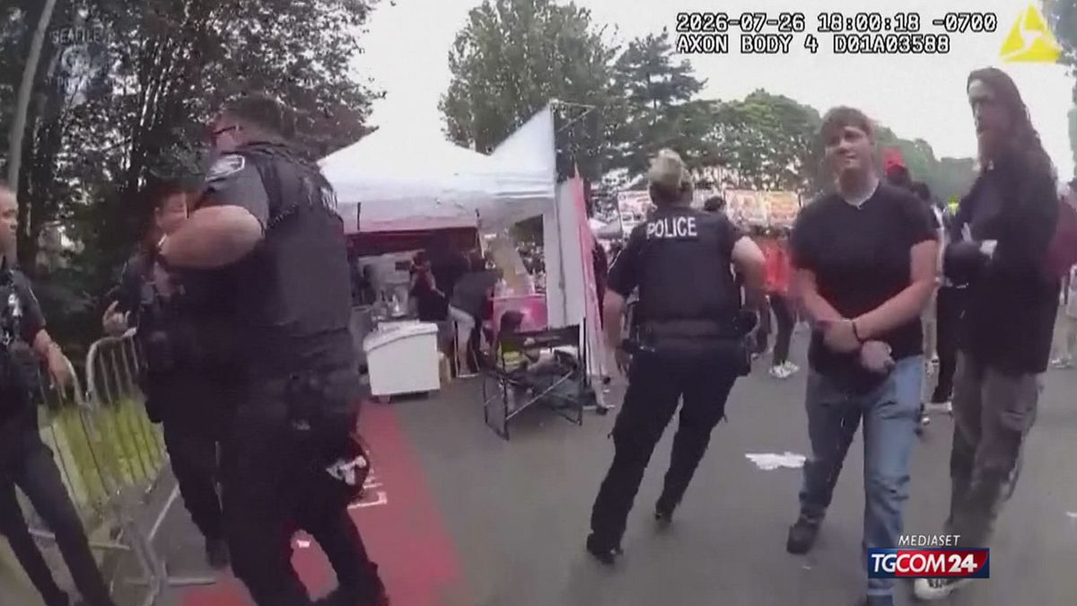 Sparatoria a Seattle, diffuse le bodycam dei soccorsi