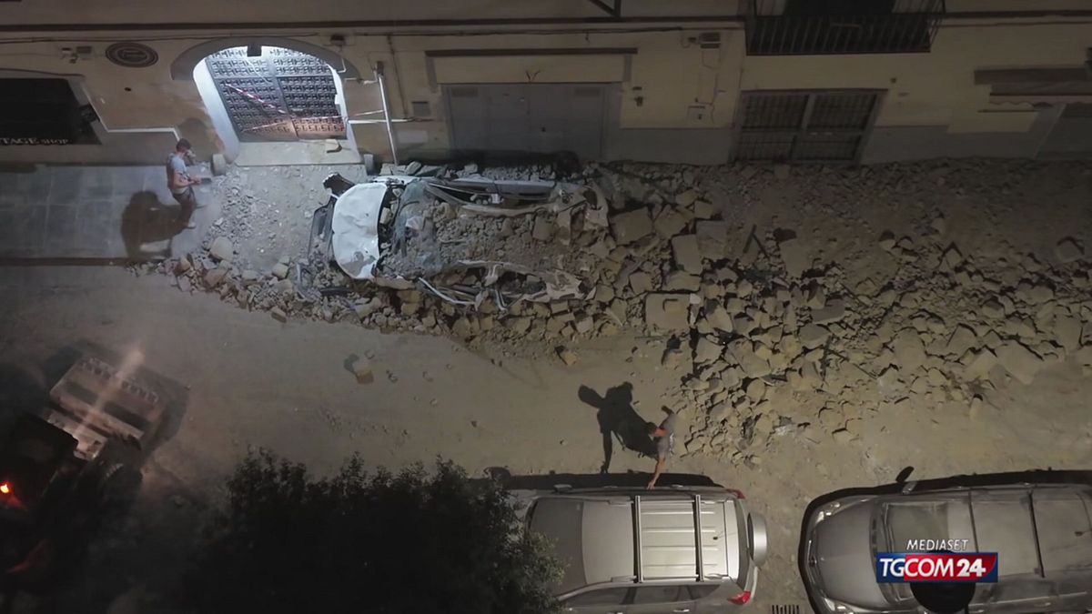 12.15  TERREMOTO, LE VOCI SRV (qualche imm nuova)
