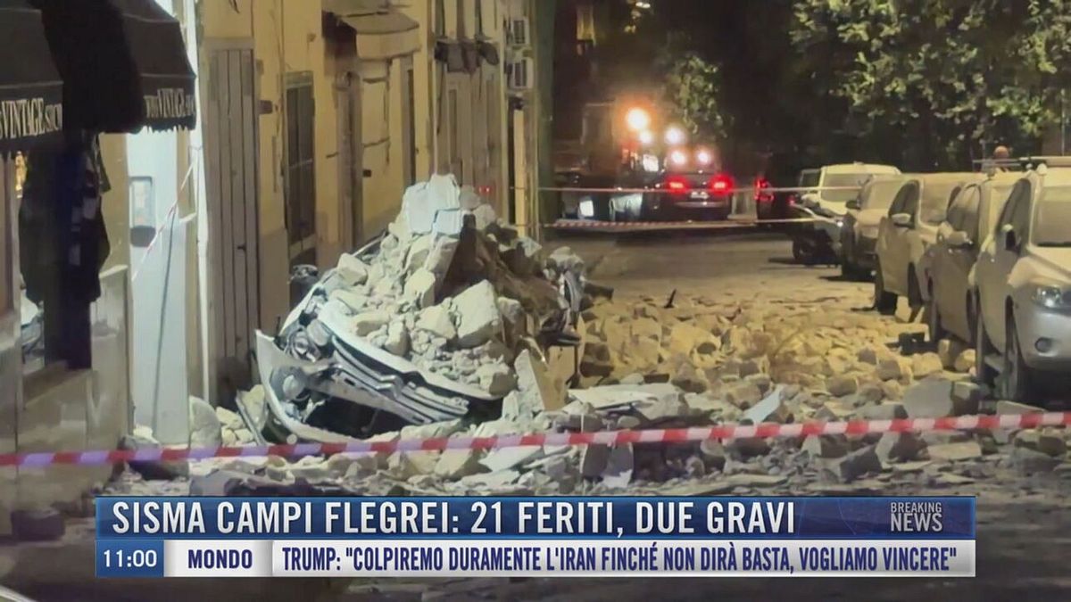 Breaking News delle 11.00 | Sisma Campi Flegrei: 21 feriti, due gravi