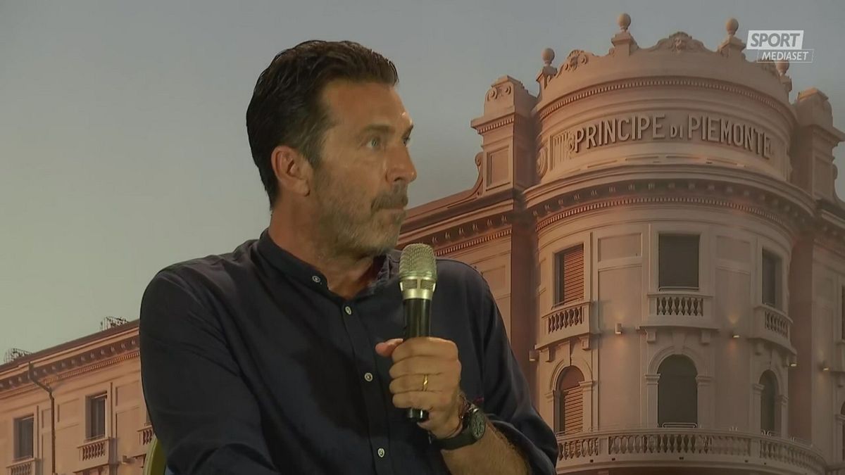 DICH BUFFON BIDONE AL POSTO DEL CUORE DICH