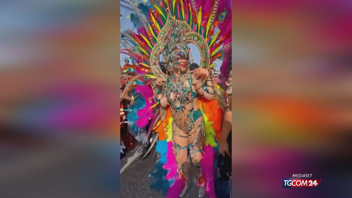 RIHANNA CARNEVALE BARBADOS X SITO SRV
