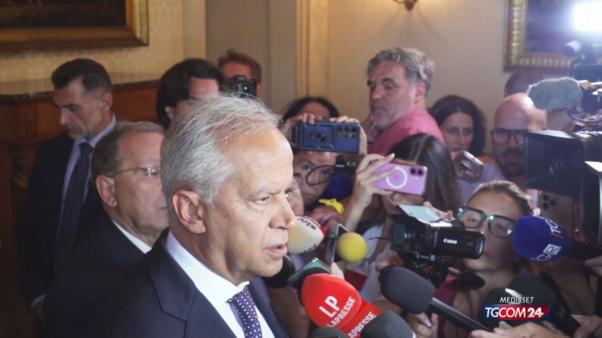 18.00 NAPOLI, INCONTRO CON SINDACI DELL'AREA FLEGREA SRV