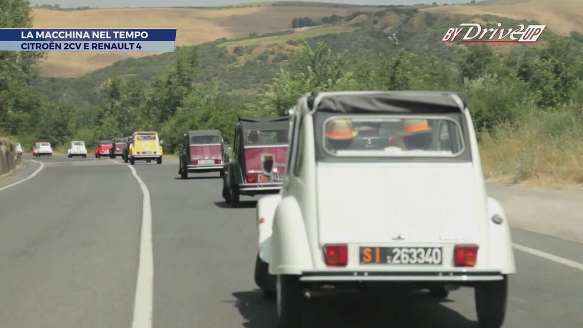 a storia di Citroen 2CV e Renault 4 - W la rivoluzione