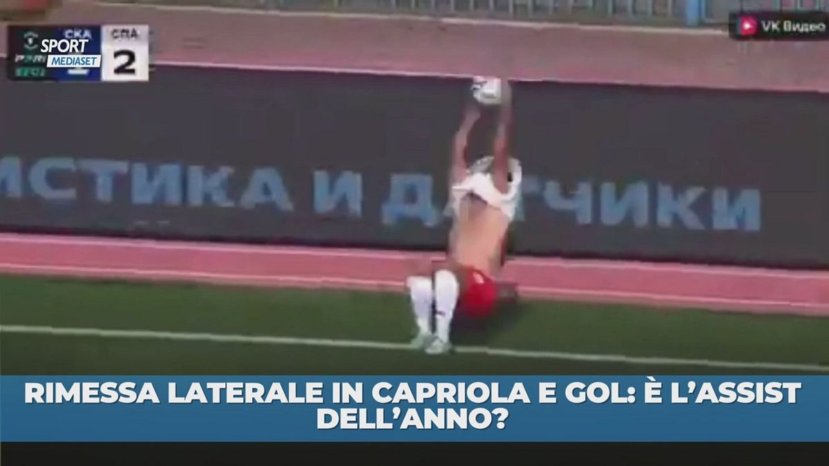 Rimessa laterale in capriola e gol: assist in acrobazia