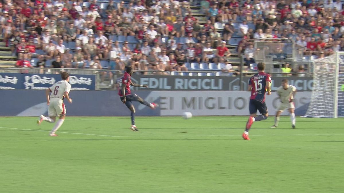 Scusi, chi ha fatto doppio palo in dieci secondi?