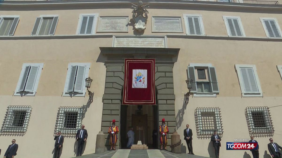 12.26 PAPA ASSUNTA (con Angelus)