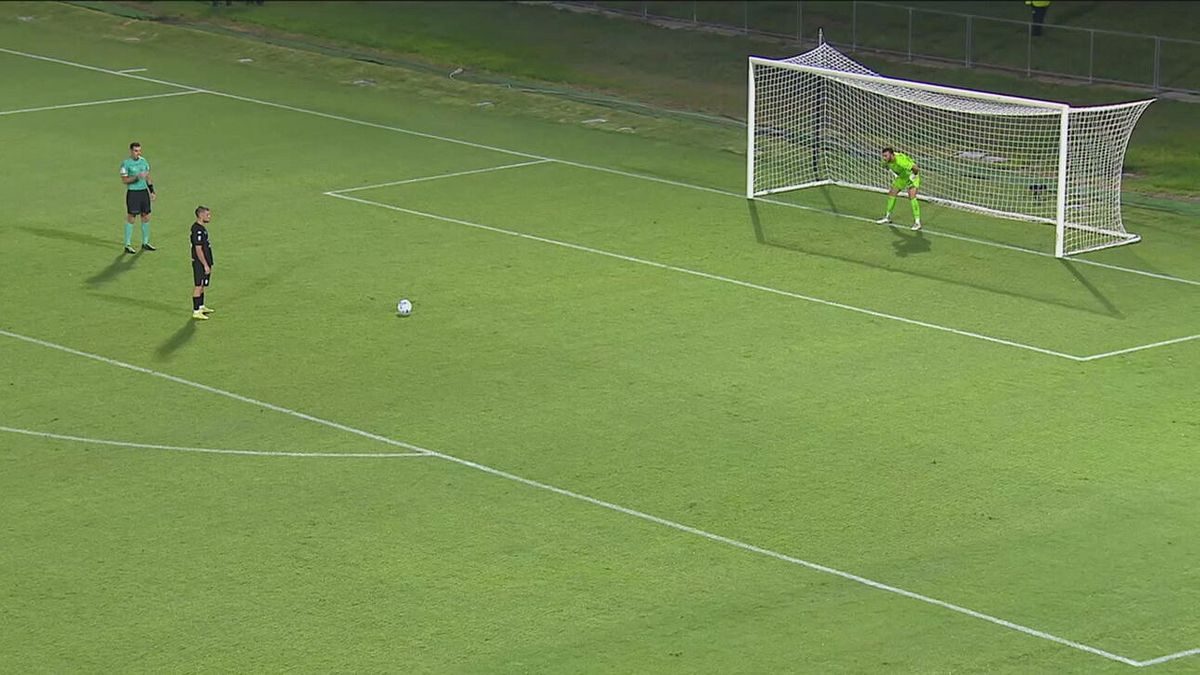 Catanzaro-Sudtirol: calci di rigore