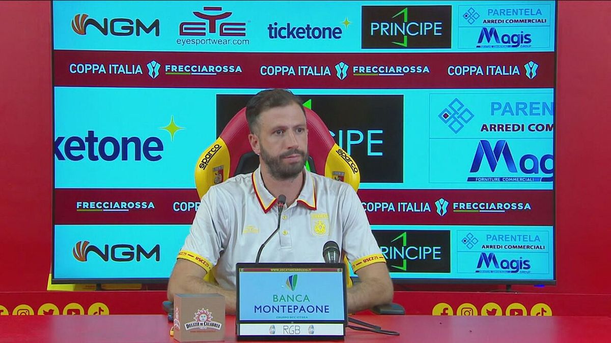Iemmello: "La scorsa stagione è stata fantastica ma dobbiamo lasciarcela alle spalle. La lite con Possanzini? Cose che finiscono in campo"