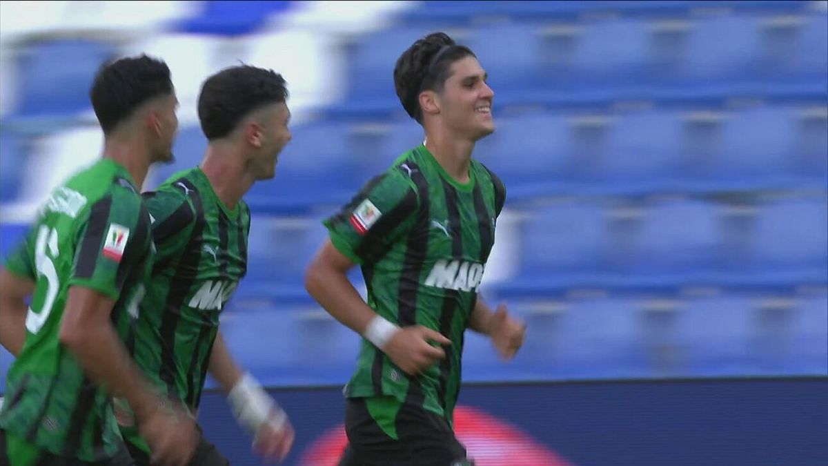 Adzic per il raddoppio a fine primo tempo, Sassuolo 2-0 Cesena
