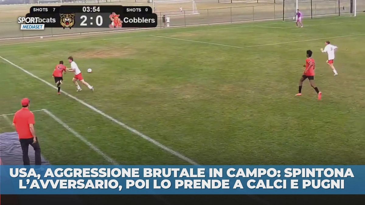Follia Usa: spintona l'avversario, poi calci e pugni alla testa