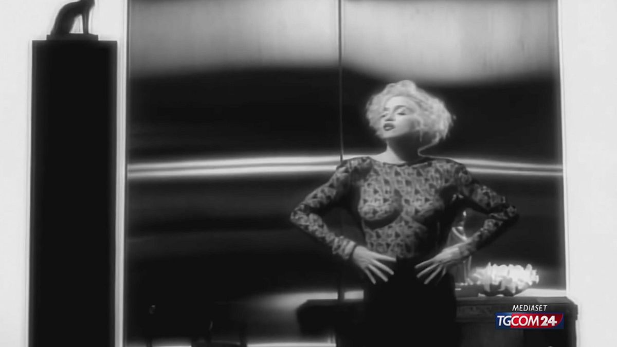 12.00 QUEEN MADONNA SRV