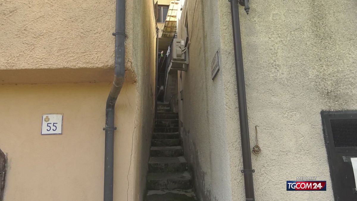 12.30 (1.30) POTENZA, ARRESTATO IL FIGLIO
