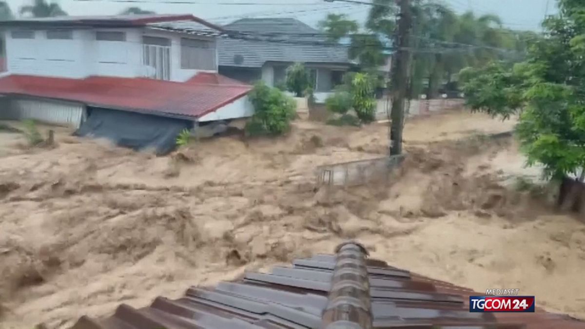 THAILANDIA INONDAZIONI SRV