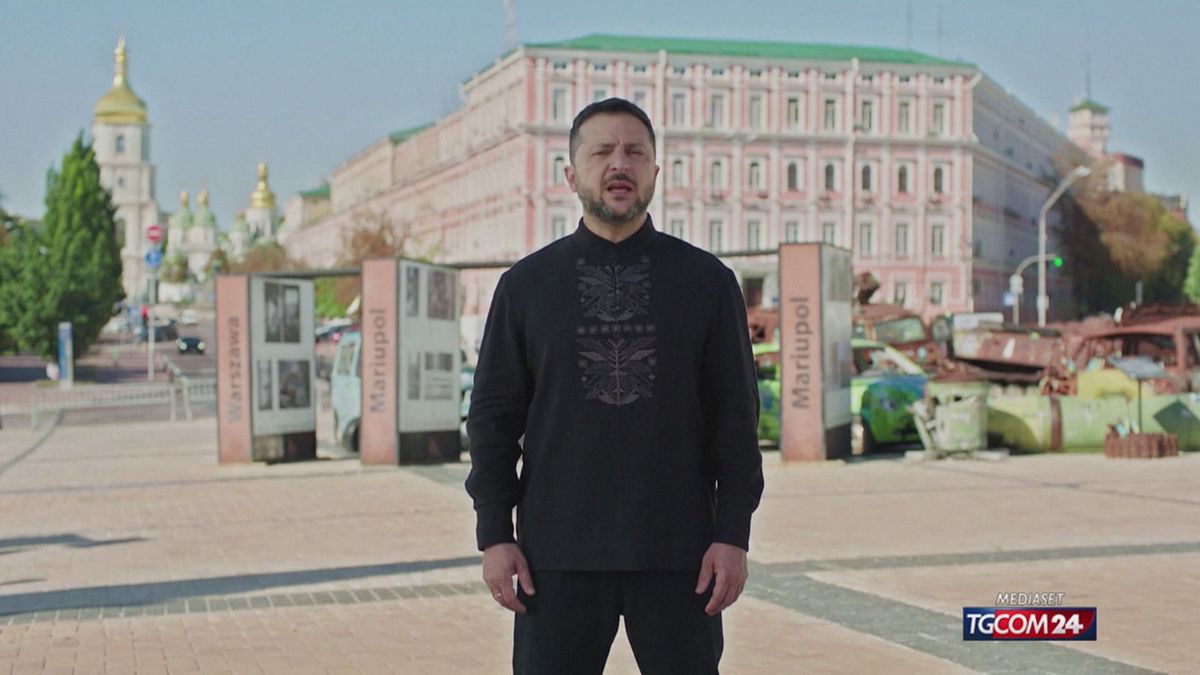 12.20 (SA) LA PACE DI ZELENSKY SRV