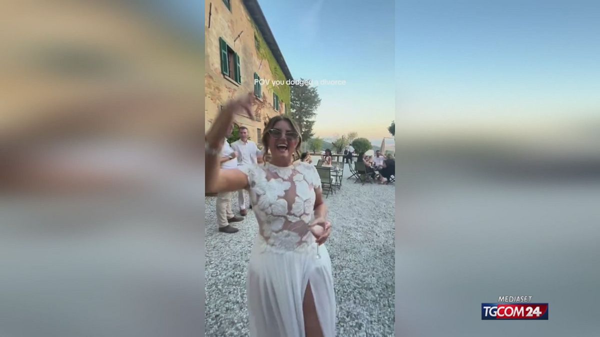 Si sposa da sola X SITO SRV