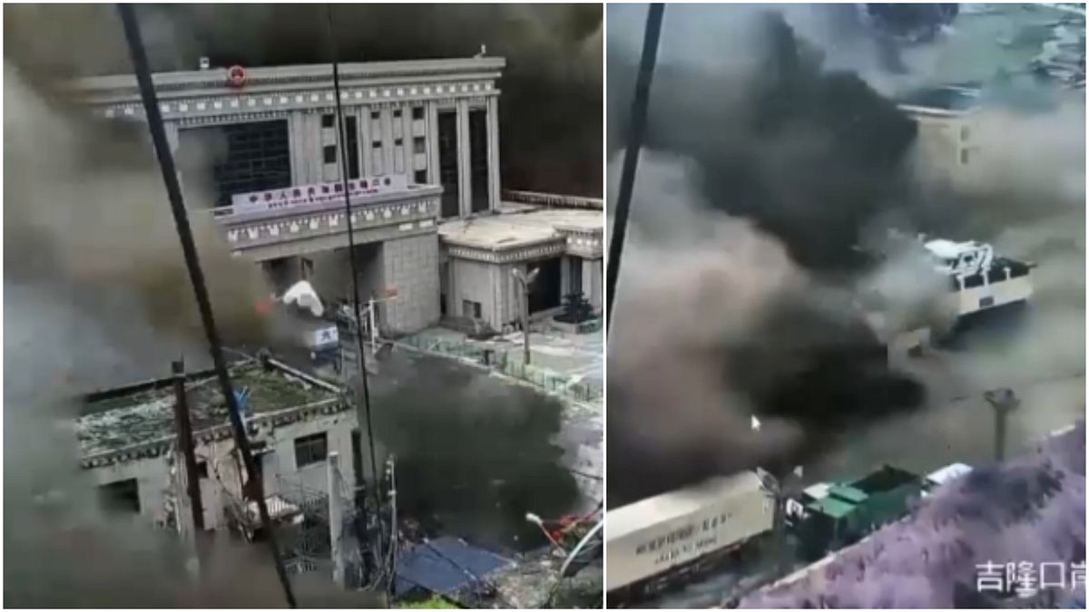 Frana lampo in Tibet, il momento in cui la massa di fango travolge la frontiera