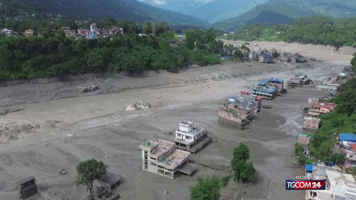 Nepal drone vista dall'alto x sito SRV
