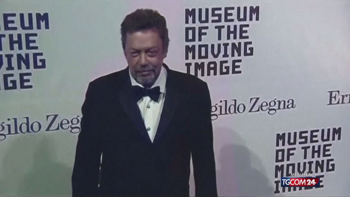 12.00 MCH TIM CURRY MCH