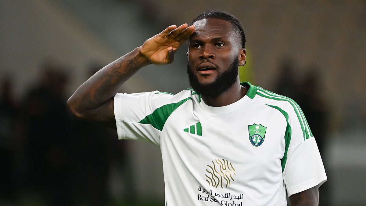 FRANCK KESSIE, 28; AL AHLI; VdM: 14 MLN