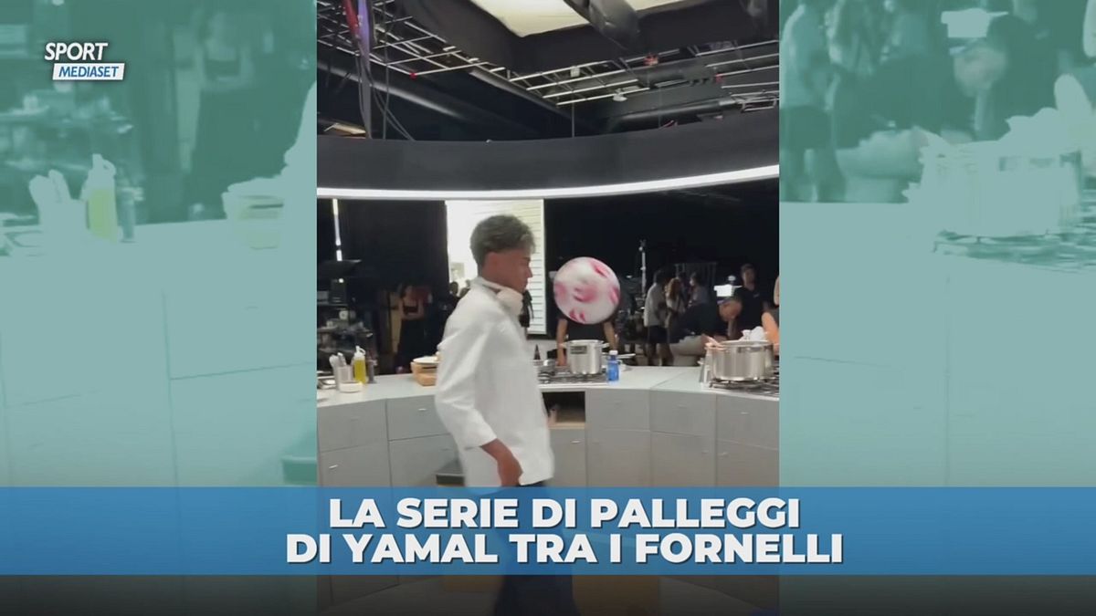 Lamine Yamal: palleggi show in cucina