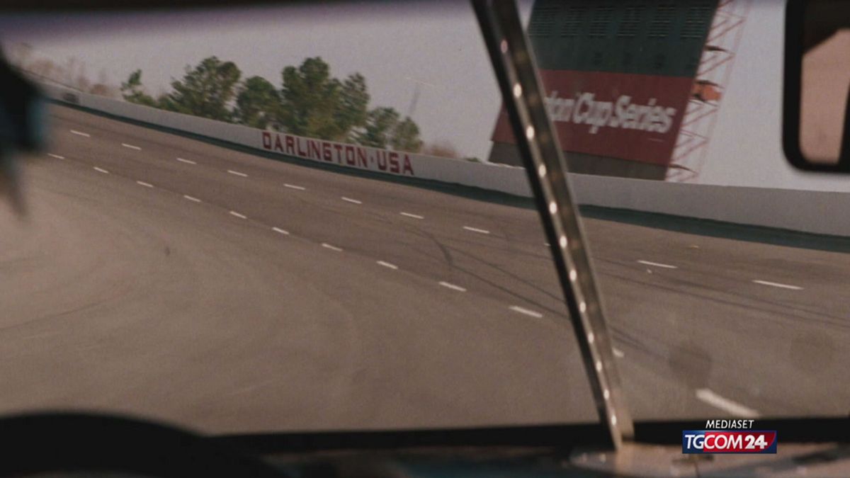 12.00 TOM CRUISE TORNA AL VOLANTE SRV