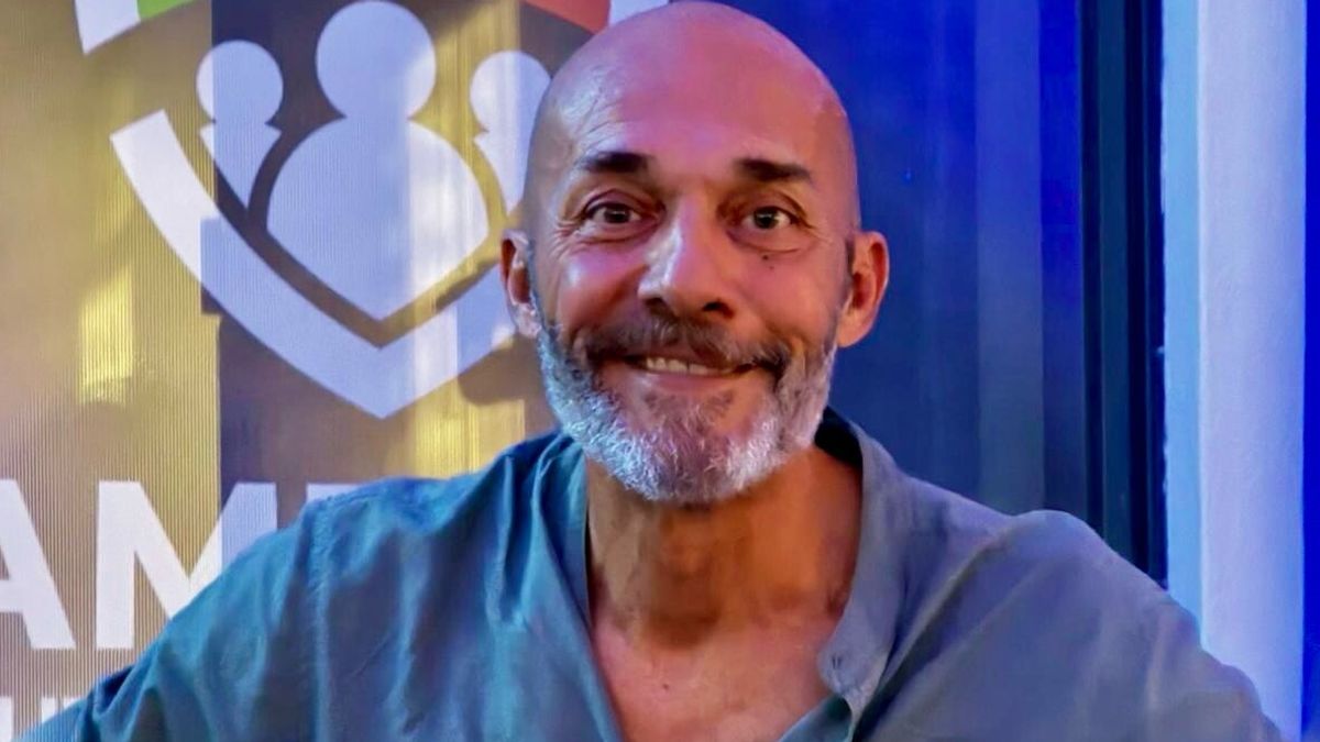 Max Laudadio aggredito nella notte in casa: "Sto bene, un po' ammaccato"