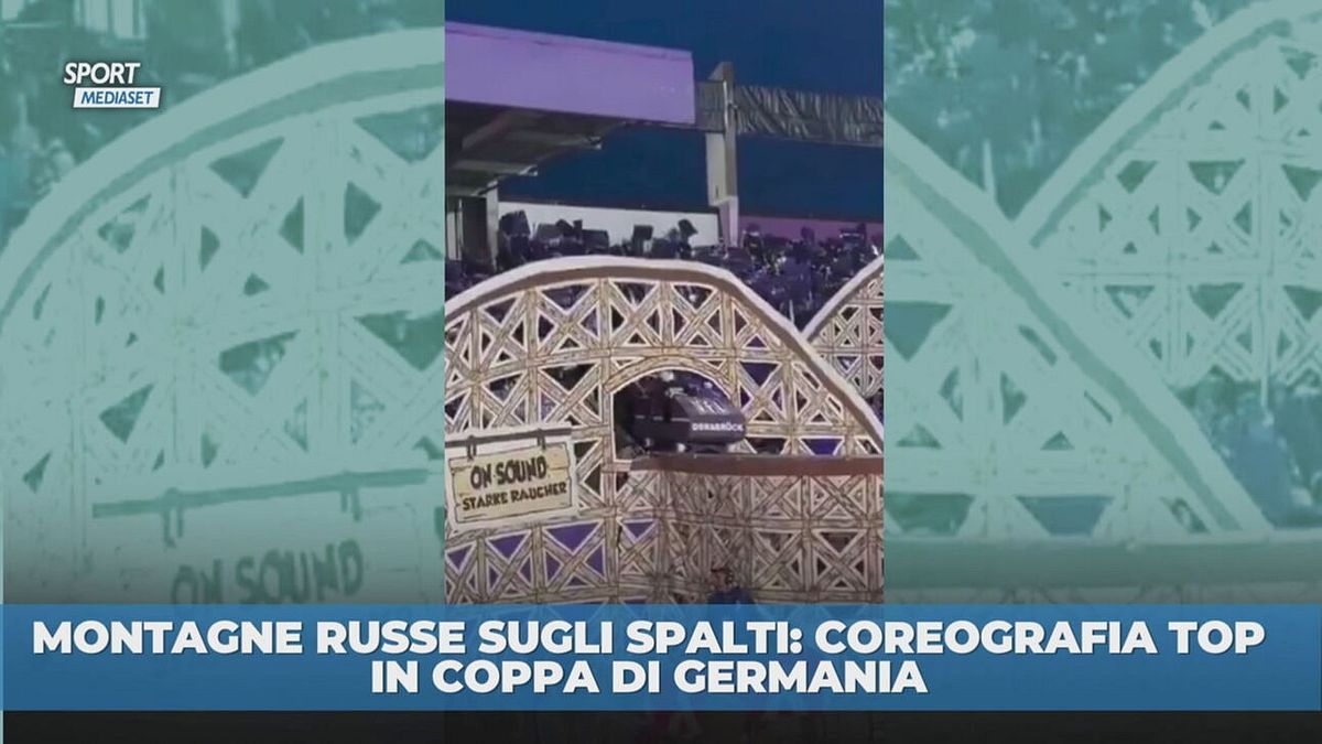 Mai visto: montagne russe sugli spalti in Germania
