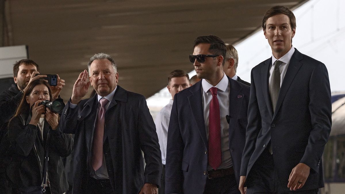 Witkoff e Kushner all'arrivo a Kiev