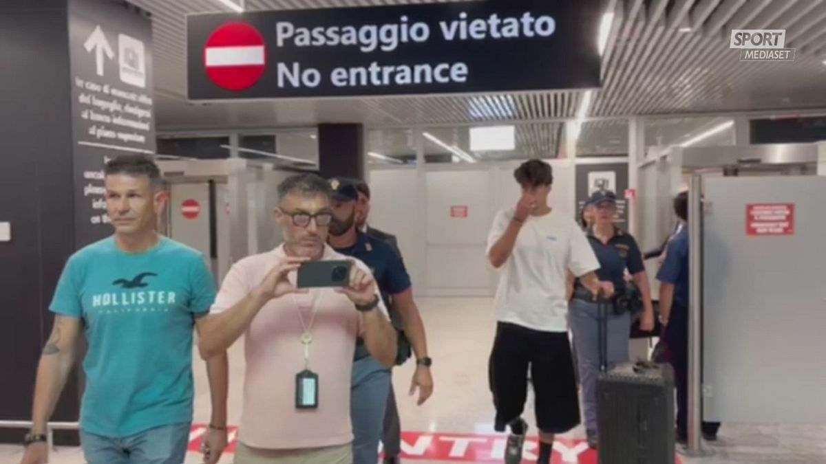 MCH ARRIVO DIOGO LEITE A FIUMICINO 6/9 MCH
