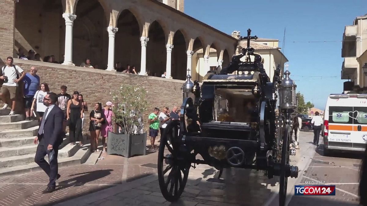 Funerale Maria Spinelli x sito SRV