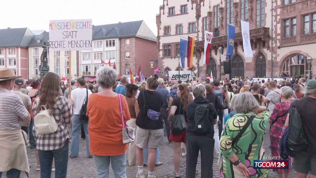 GERMANIA PROTESTE CONTRO VITTORIA AFD SRV