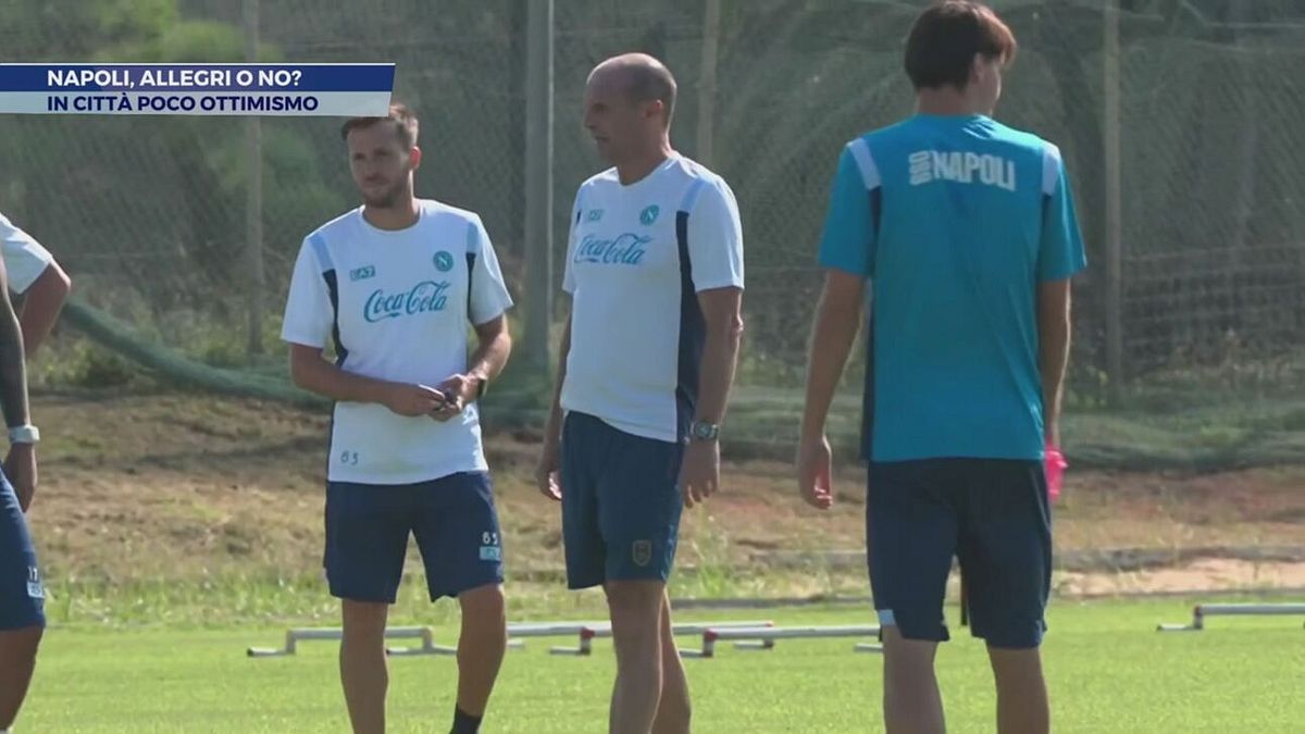 Napoli, Allegri o no?