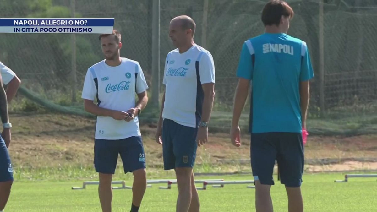 Napoli, Allegri o no?