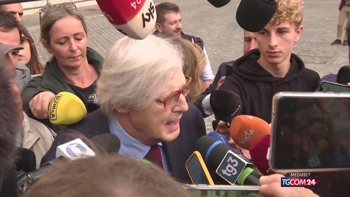 12.05 SGARBI ASSOLTO